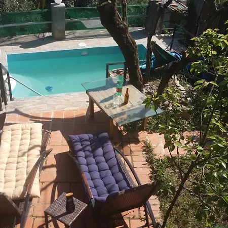 Casa Indipendente Nel Verde Rapallo